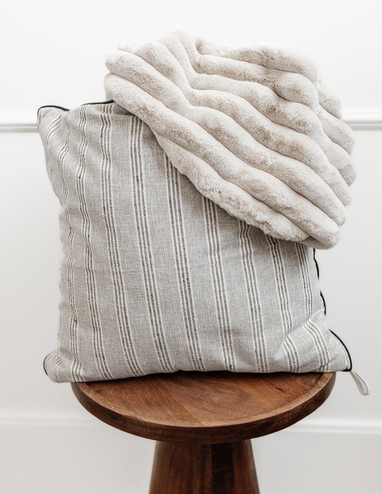 Gray + Brown Stripe | 19x19 Bothro