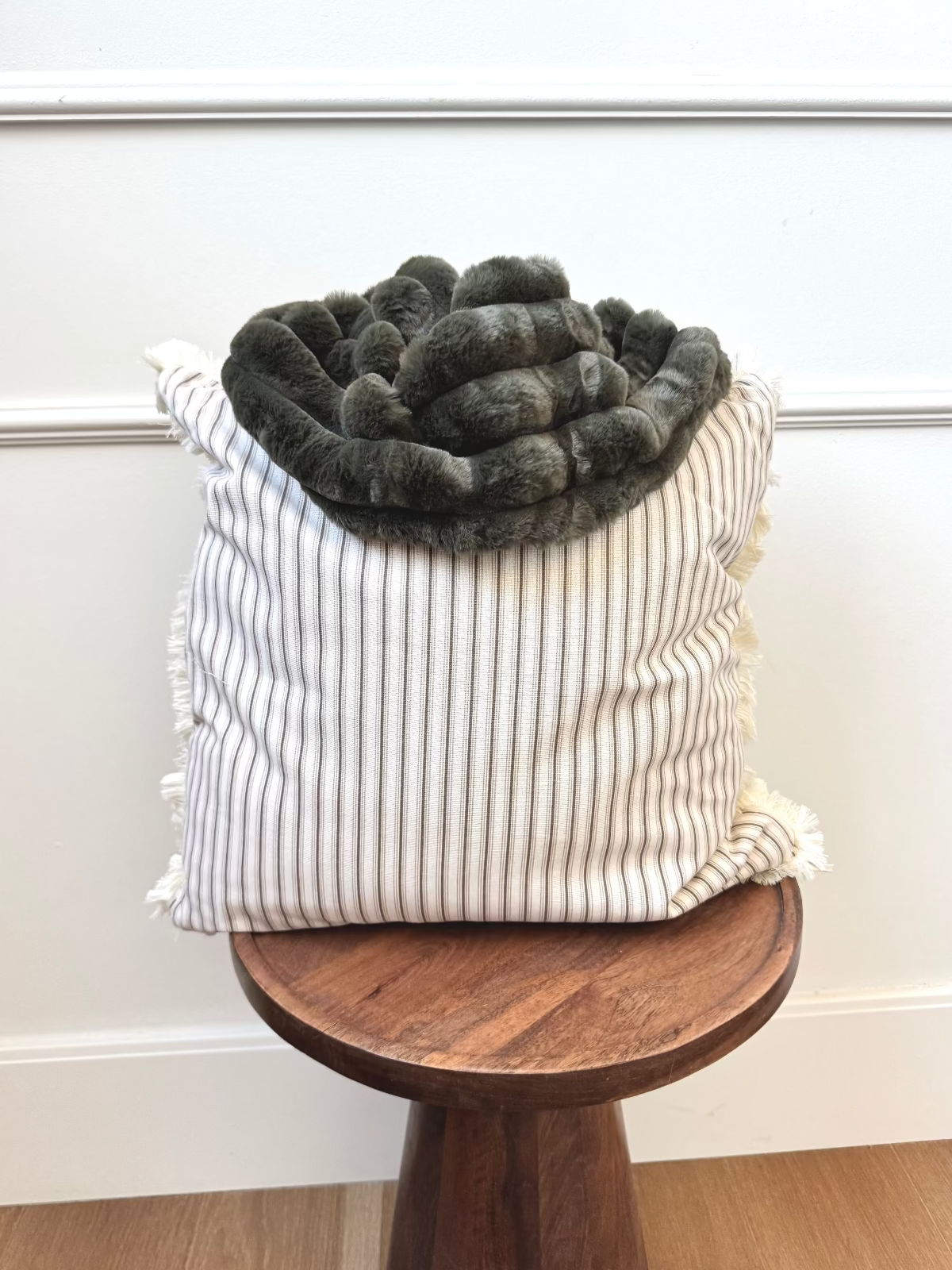 *New!* Beige + Taupe Stripe w/ Fringe | 19x19 Bothro